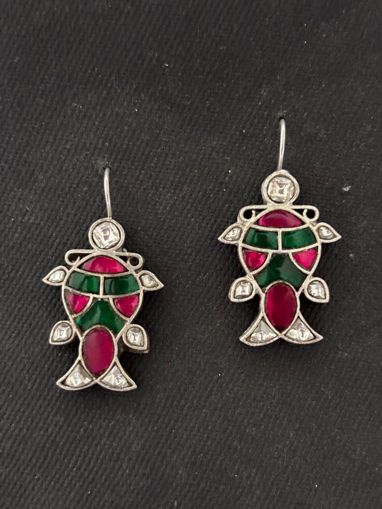 Silver Jadau Fish Motif Earrings