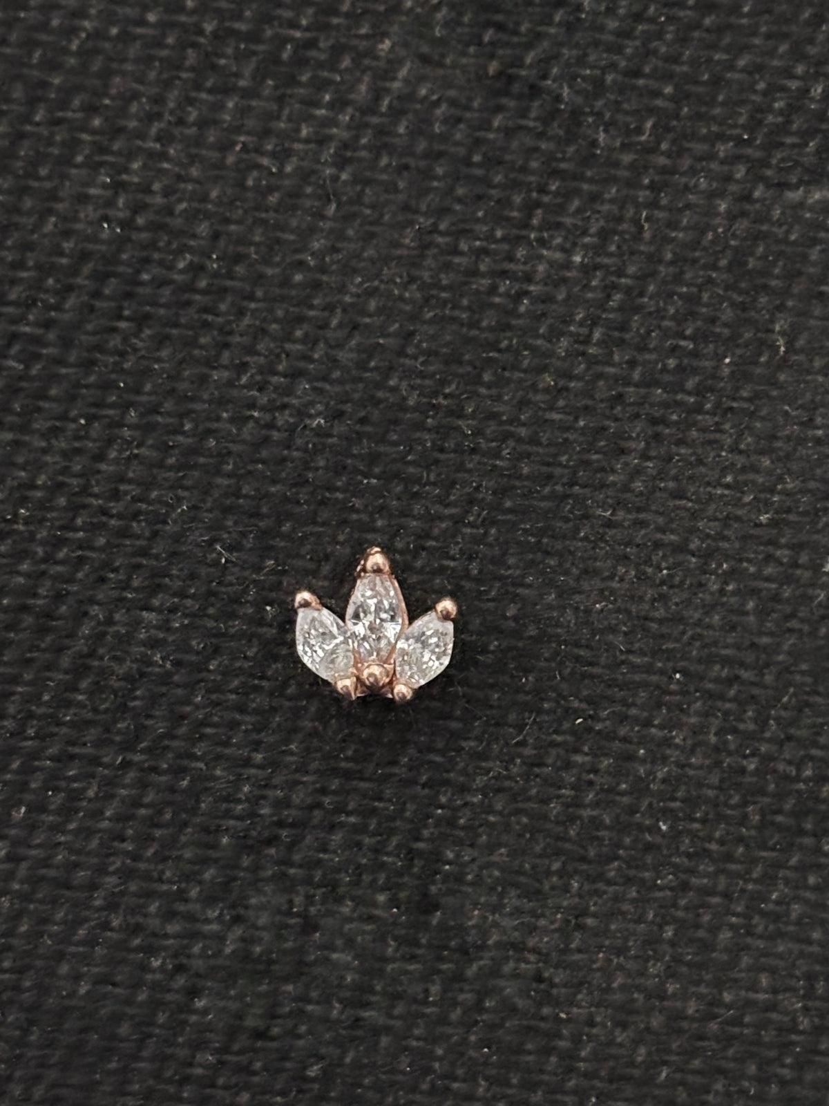 Silver GoldPlated 3 Petal Nosepin