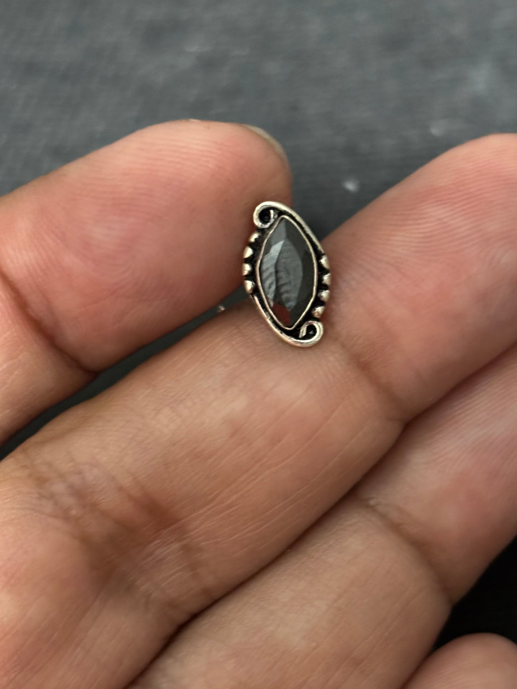 Elongated Single Stone Silver Nosepin