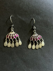 Kempu Petal Earrings