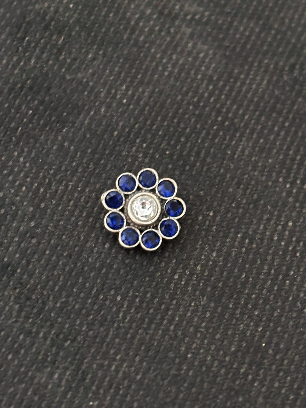 Stone Silver Flower Nosepin