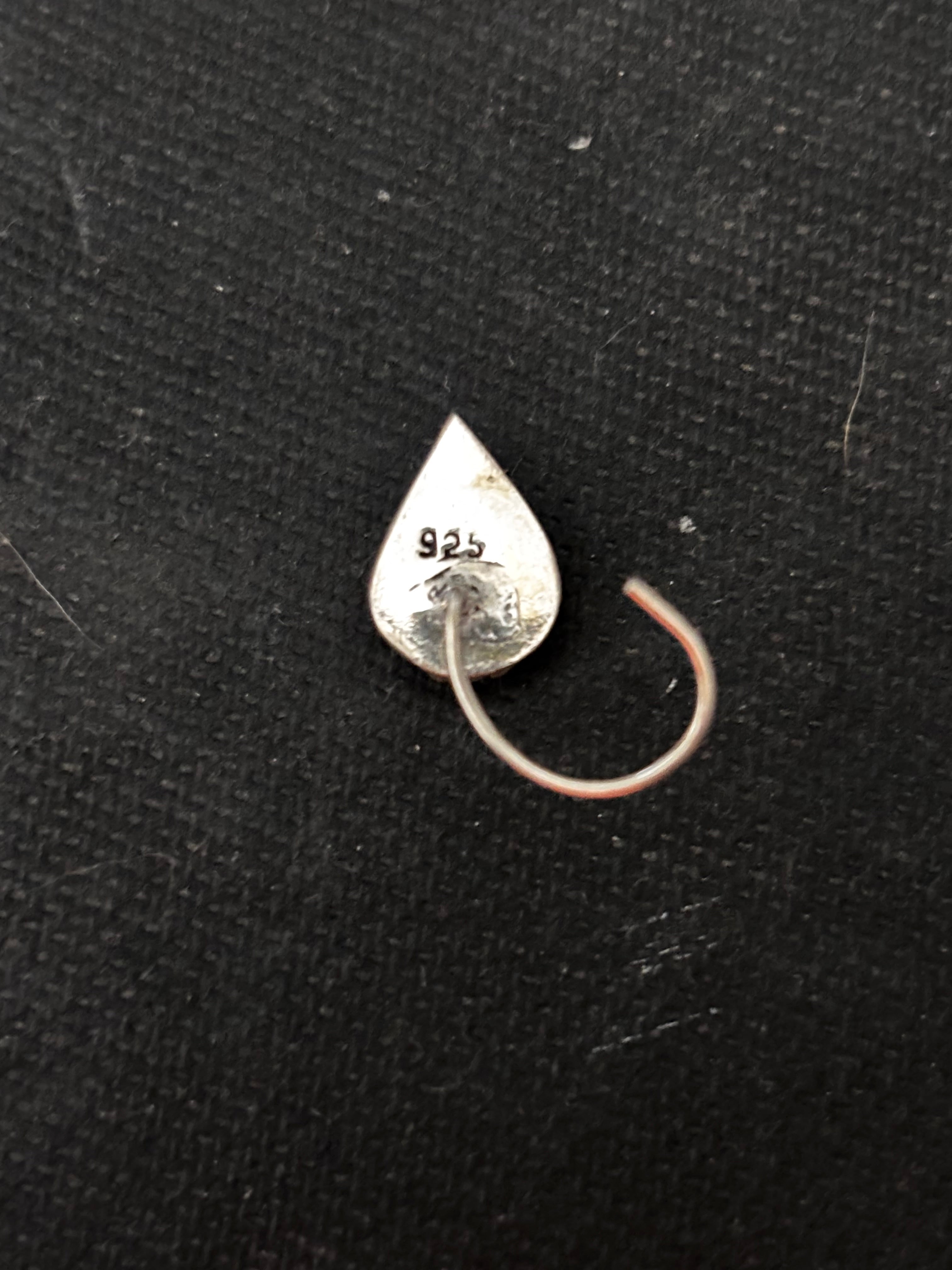 Green Silver Tear Drop Nosepin