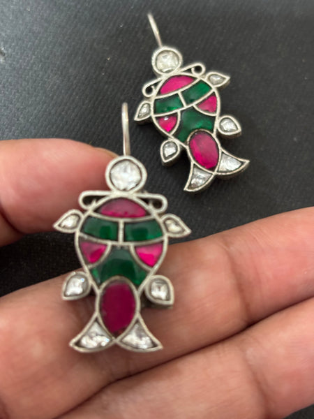 Silver Jadau Fish Motif Earrings