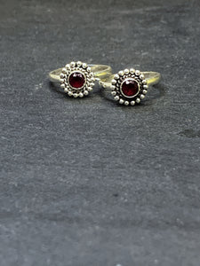 Silver Round Spinel Toering