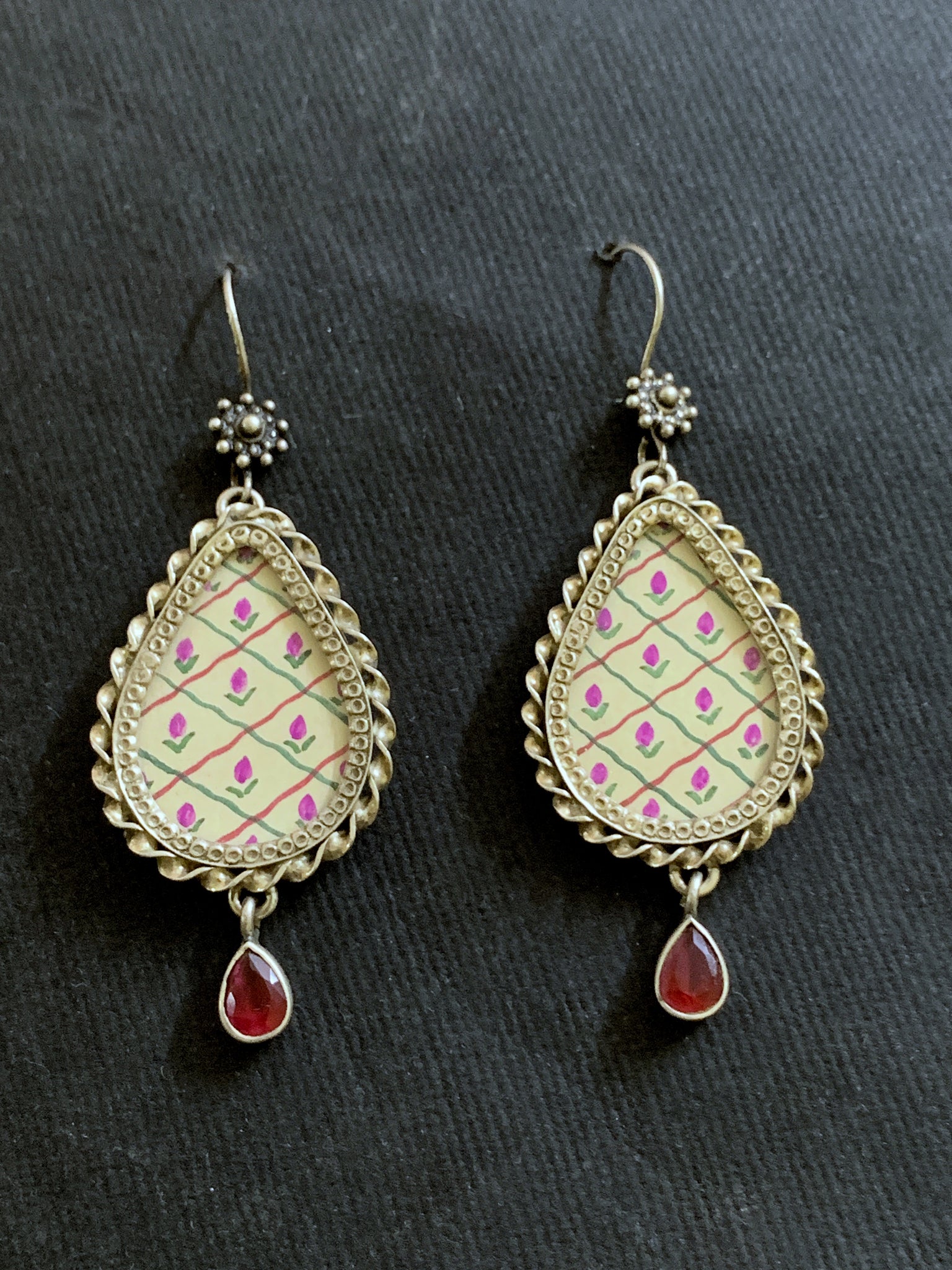 Handpainted Beige Magenta Earrings