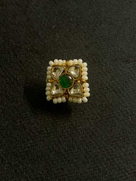 Four Petal Kundan Nosepin